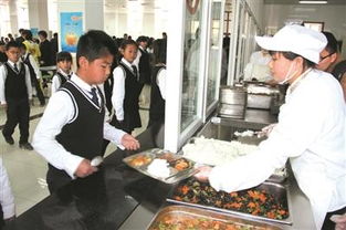 渾南區機關餐飲服務中心 35所學校食堂實現“明廚亮灶”，筑牢校園食品安全防線